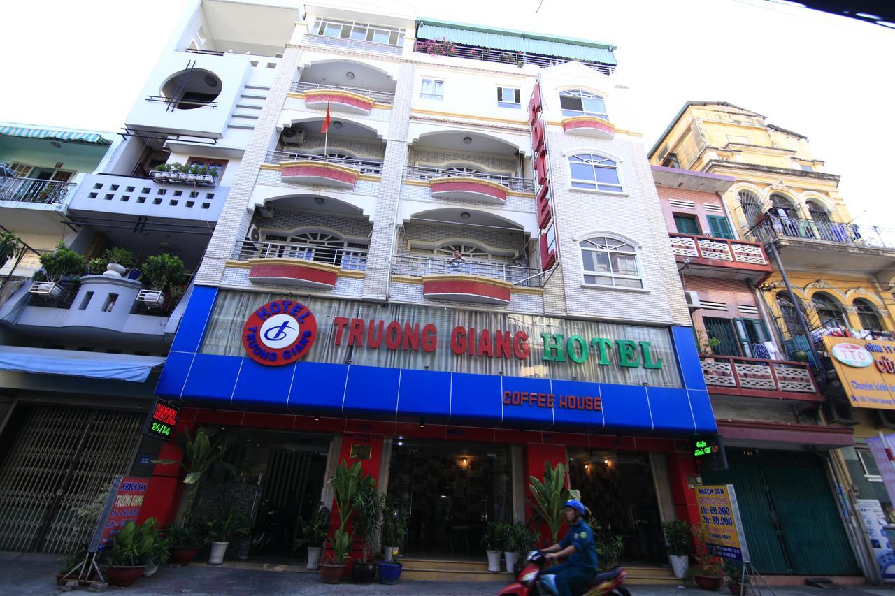 Truong Giang Hotel Ho-Chi-Minh-Stadt Exterior foto