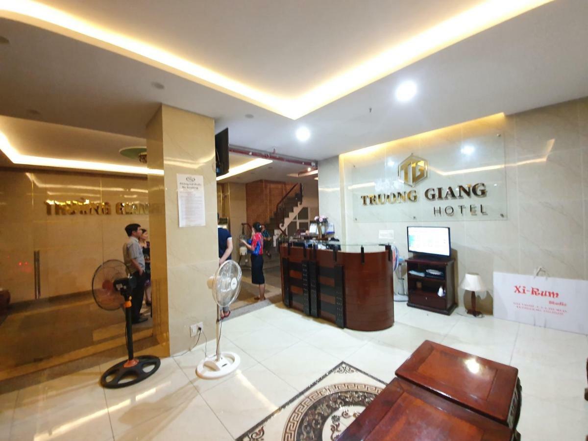 Truong Giang Hotel Ho-Chi-Minh-Stadt Exterior foto